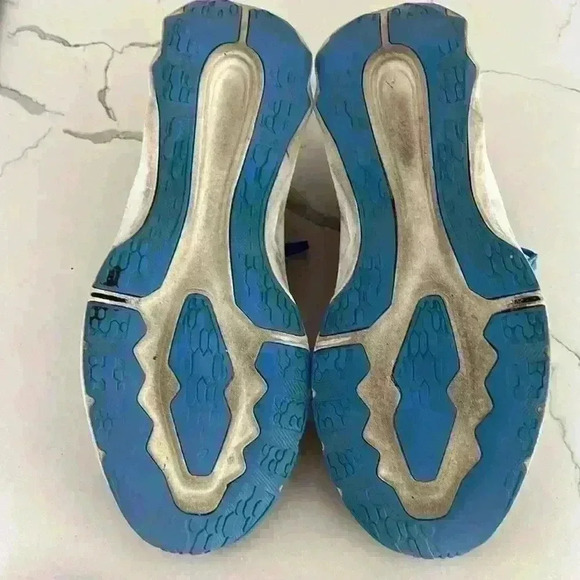 Asics Novablast 2 men’s shoes. Size 9 1/2‎ - Picture 4 of 4